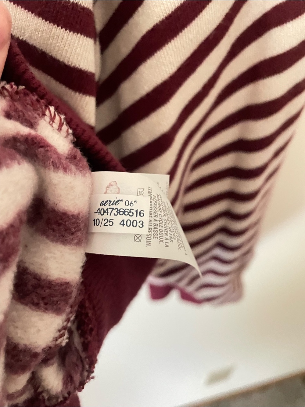 Aerie Très Chic Striped Oversized Sweatshirt Deep Cherry Large - Picture 4 of 5